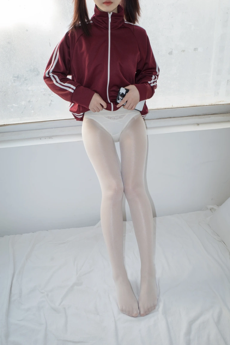 《内部-010》｜森萝财团 · 79张写真、1 个视频
