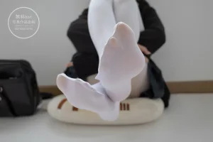 《有料-02》｜森萝财团 · 86张写真