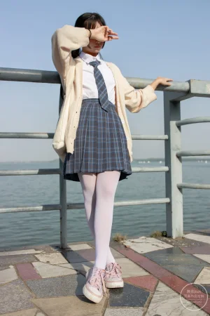 《有料-04》｜森萝财团 · 77张写真