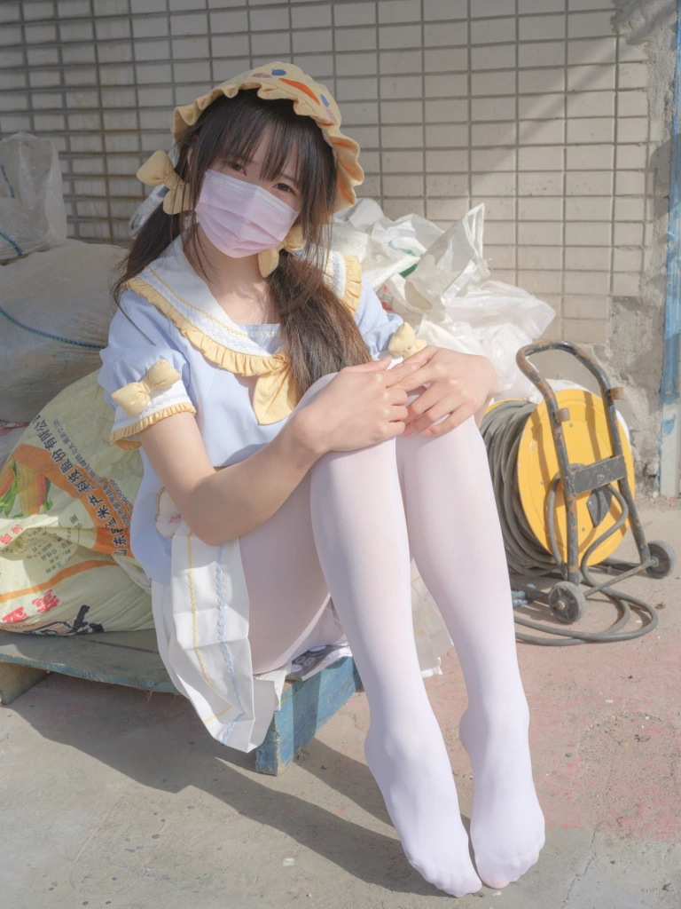 《春雪-07E 4K》｜森萝财团 · 115张写真、1 个视频