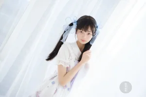 《夜夜 Lolita 白丝》｜稚乖画册 晴空-08 夜夜 · 29张写真