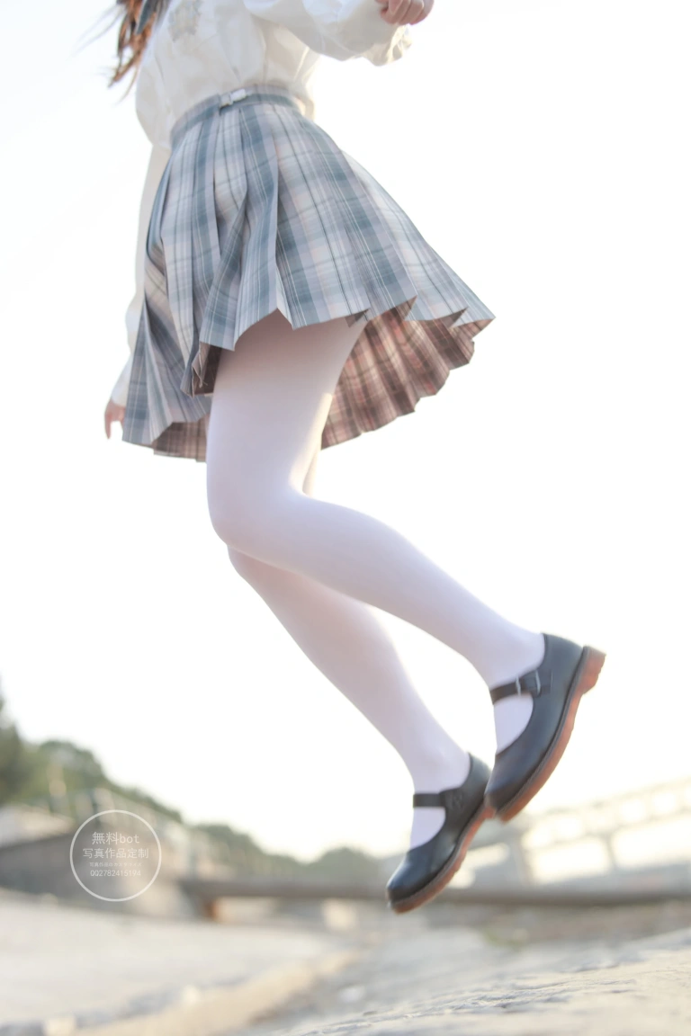 《有料-12》｜森萝财团 · 80张写真