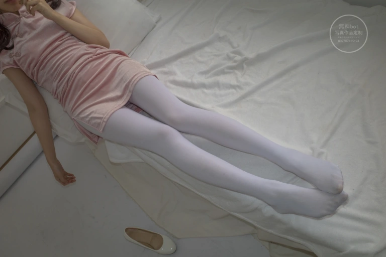 《有料-26》｜森萝财团 · 85张写真、1 个视频