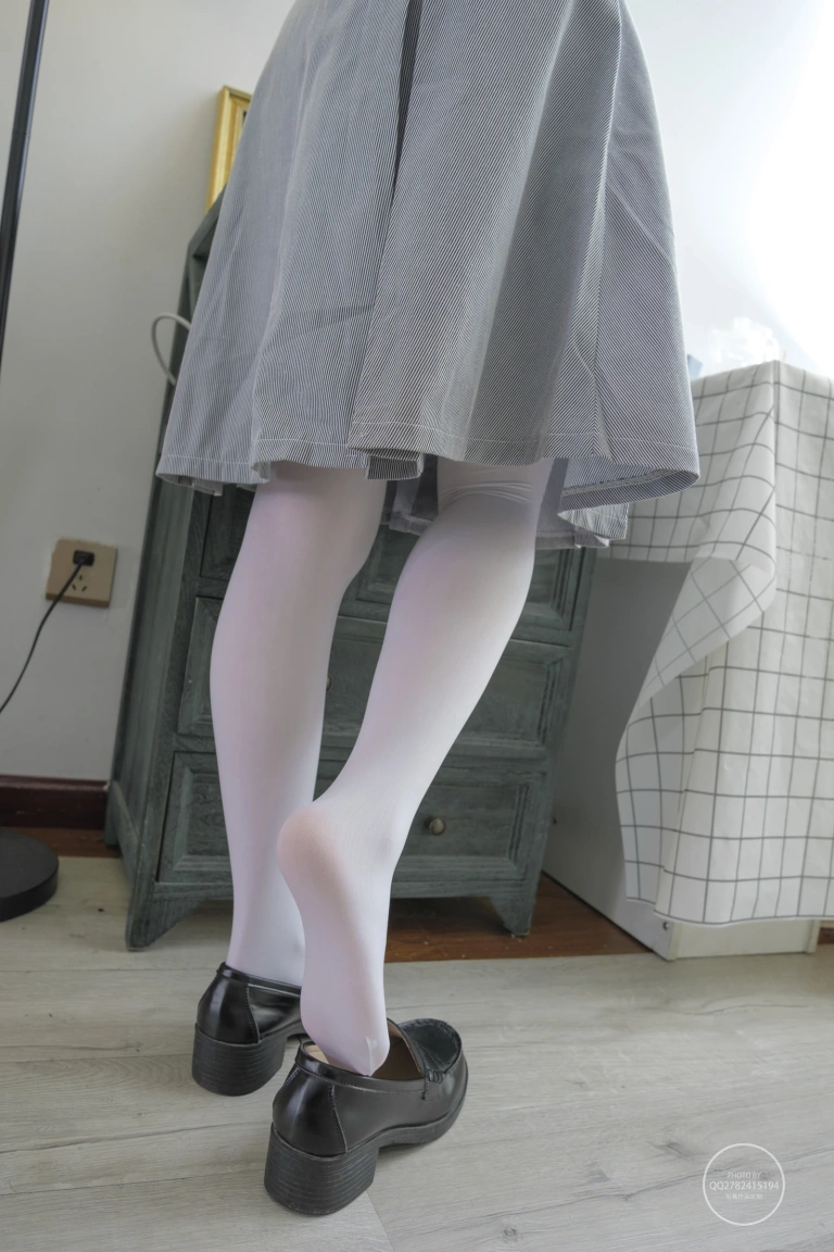 《有料-43》｜森萝财团 · 145张写真、1 个视频