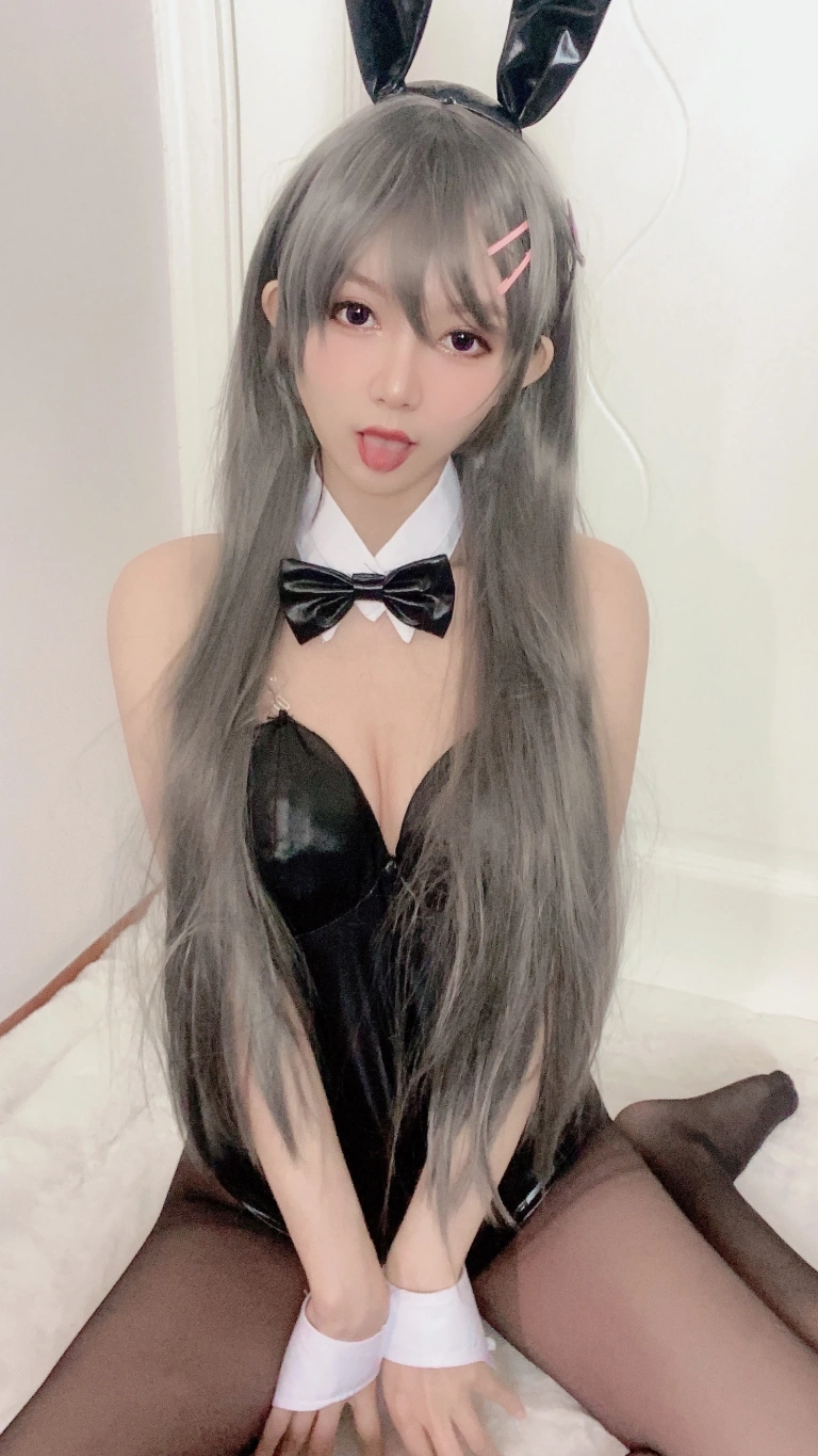 《樱岛麻衣》｜51酱 · 40张写真、1 个视频