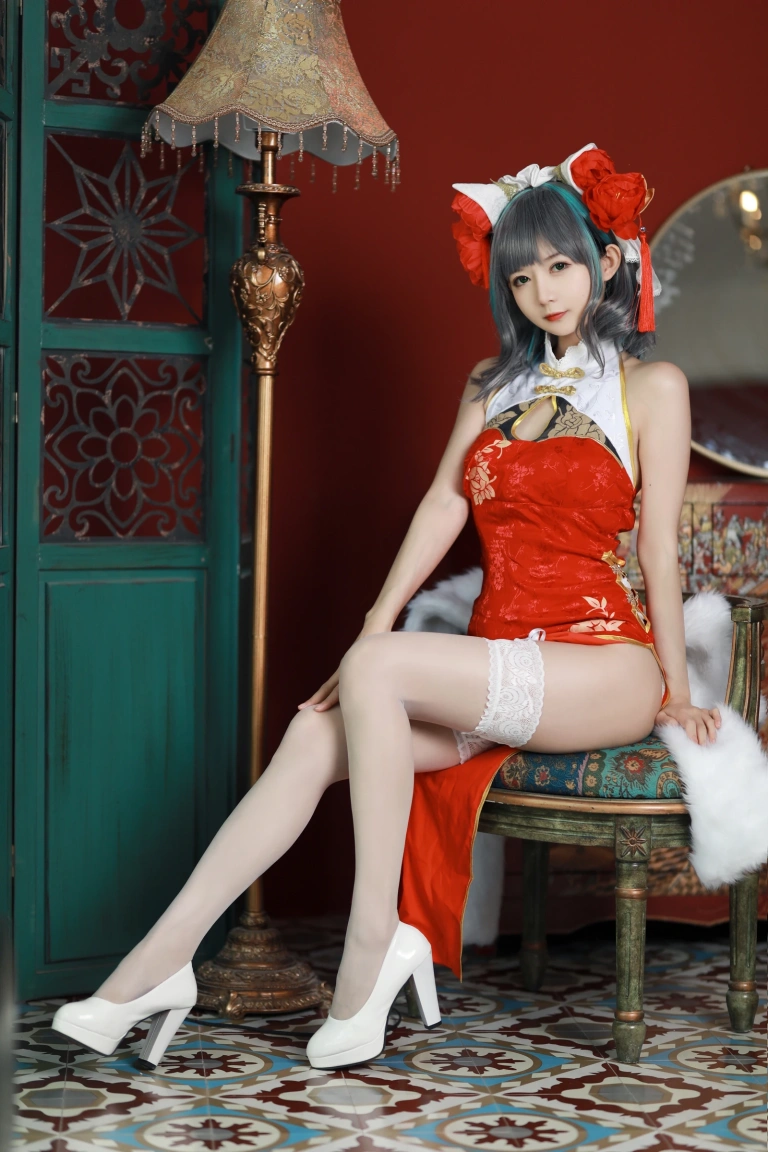 《碧蓝航线 柴郡新春旗袍》｜51酱 · 12张写真