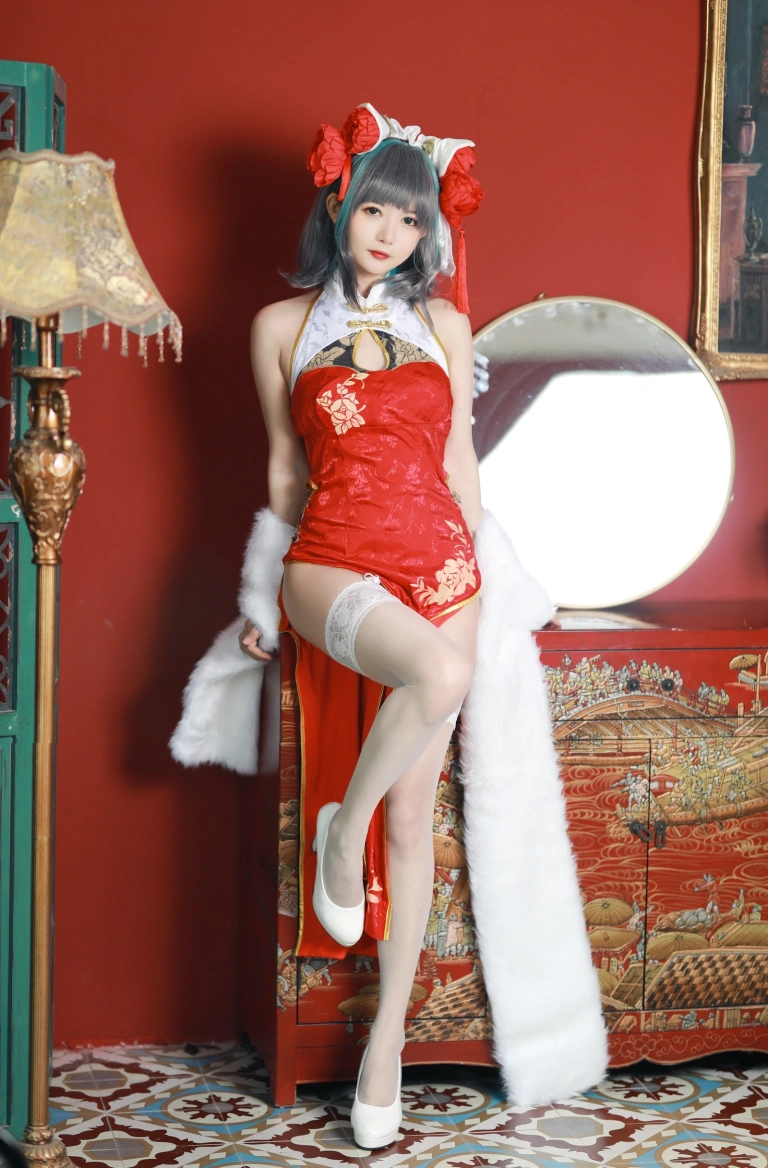 《碧蓝航线 柴郡新春旗袍》｜51酱 · 12张写真