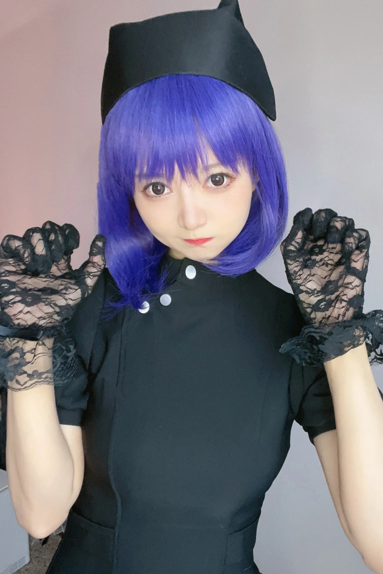 《2023年03月真爱粉》｜51酱 · 57张写真、5 个视频