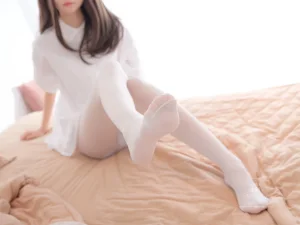 《001》｜紧急企划 · 50张写真