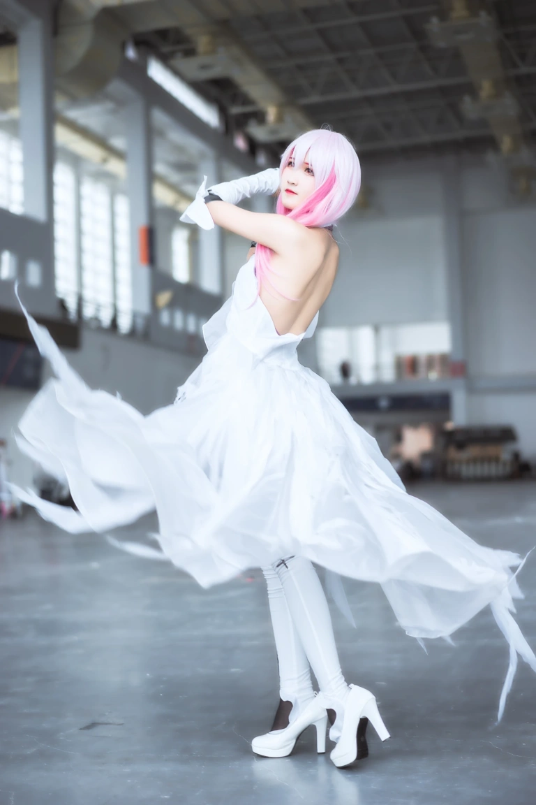 《EGOIST》｜三度_69 · 8张写真