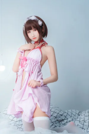 《加藤惠睡衣》｜三度_69 · 9张写真