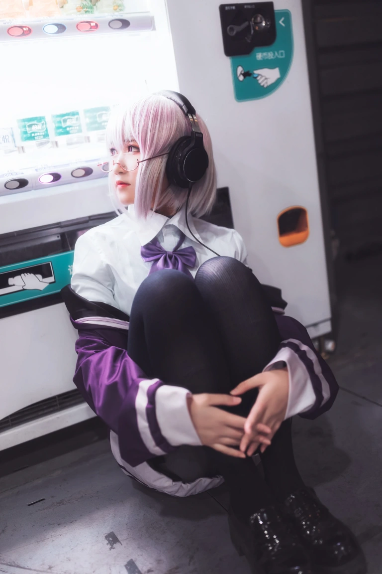 《电光超人古立特》｜三度_69 · 9张写真