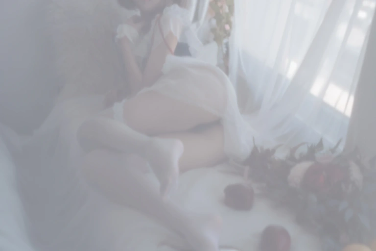 《白雪姬》｜三度_69 · 41张写真、3 个视频