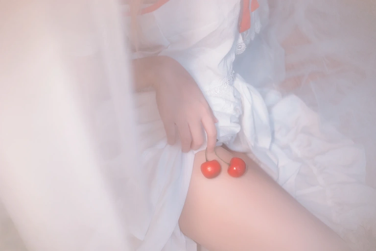 《亚斯娜》｜三度_69 · 40张写真