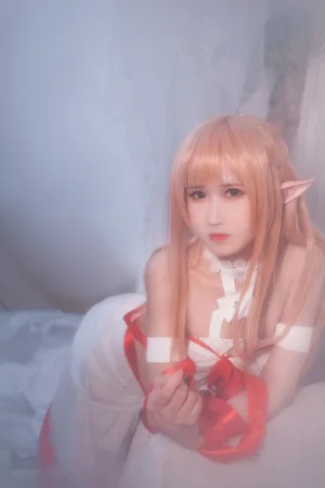 《亚斯娜》｜三度_69 · 40张写真