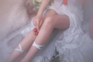 《亚斯娜》｜三度_69 · 40张写真