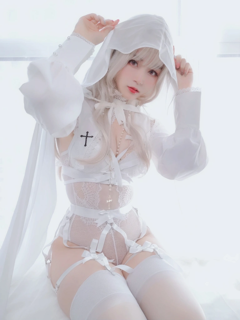 《纯白圣女》｜白银81 · 56张写真、6 个视频