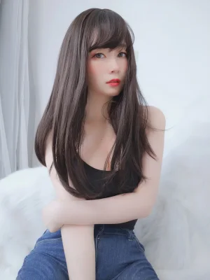 《露背上衣》｜白银81 · 63张写真、1 个视频
