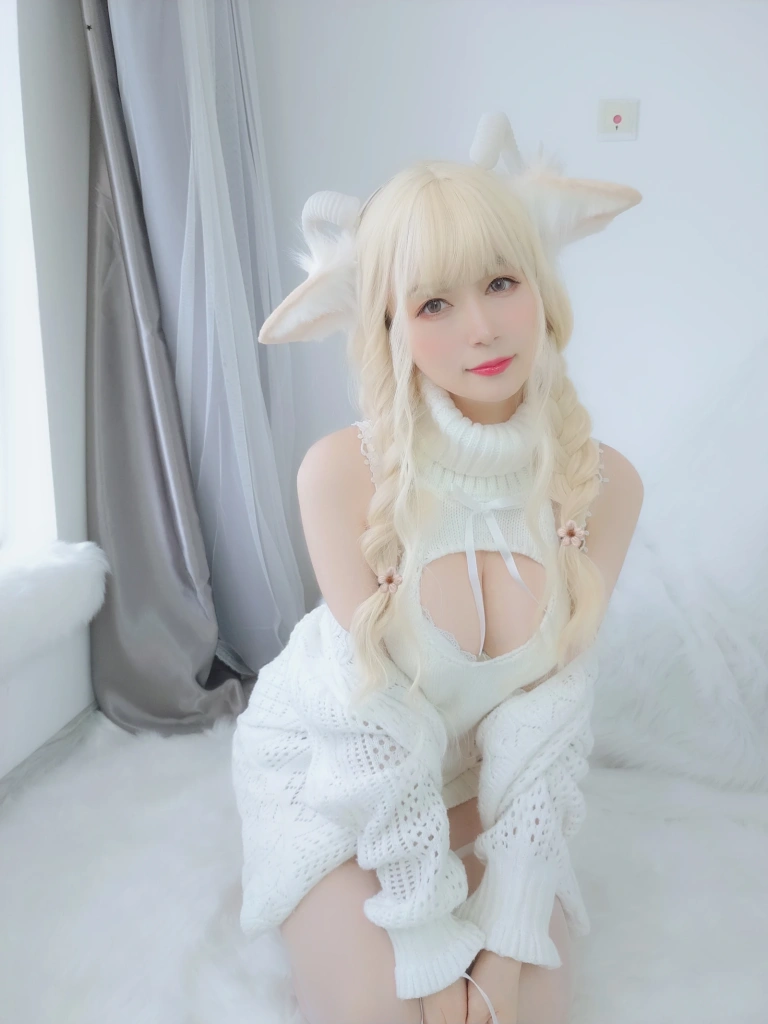 《小白羊》｜白银81 · 133张写真、9 个视频