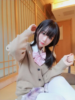 《女汤浴池 下》｜白银81 · 68张写真、5 个视频