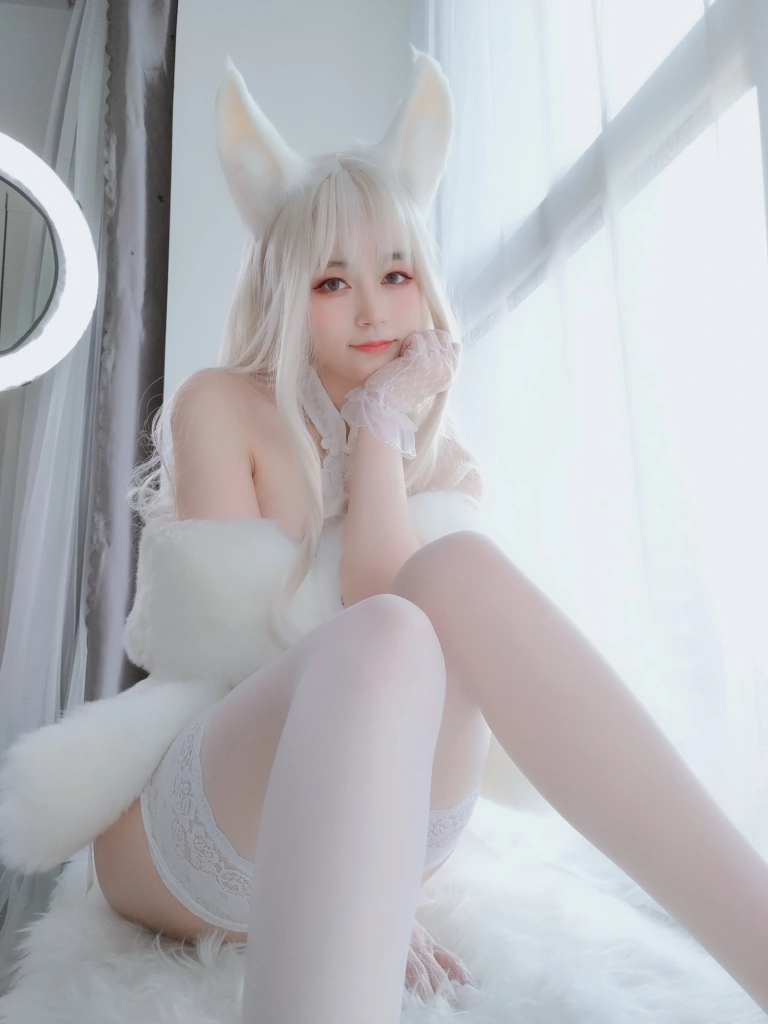 《自撮り Vol.48（動画入り）》｜白银81 · 101张写真、6 个视频