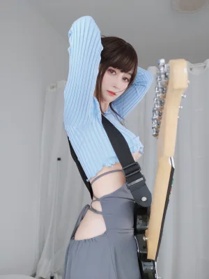 《自撮りVol.59 吉他妹妹》｜白银81 · 165张写真