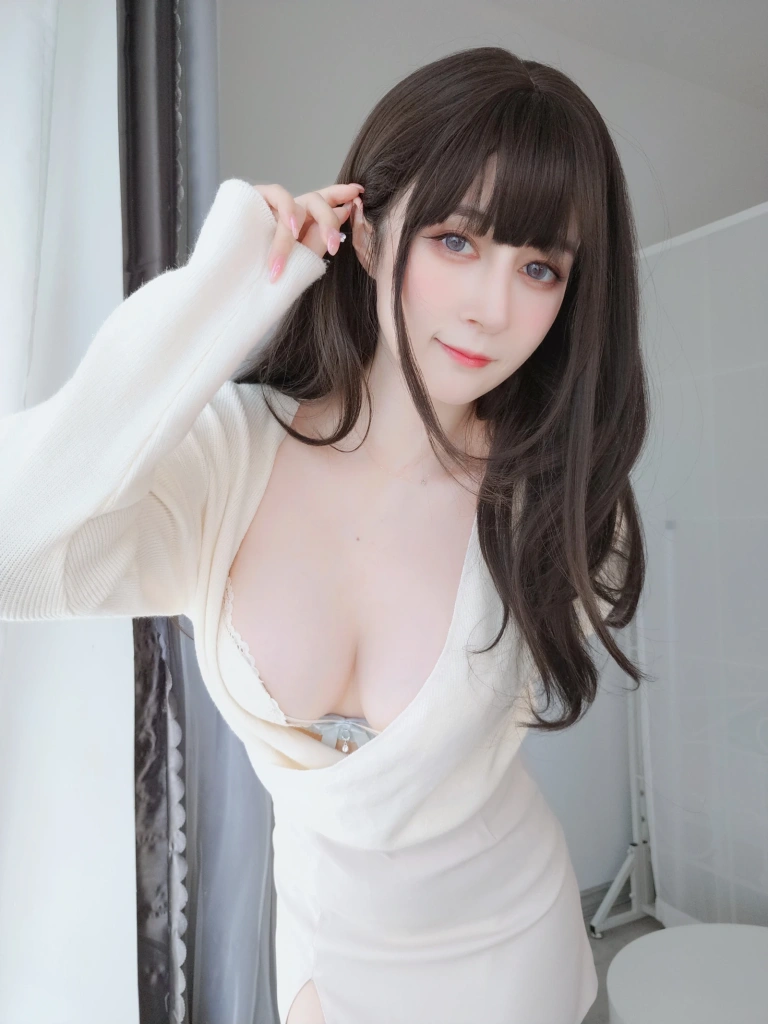 《2022.01月会员合集（全17期）》｜白银81 · 381张写真、10 个视频