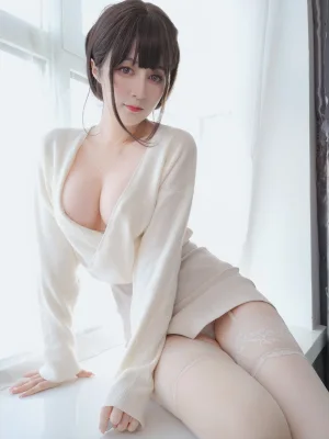 《2022.01月会员合集（全17期）》｜白银81 · 381张写真、10 个视频
