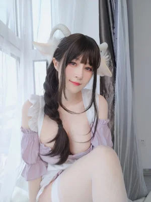 《[Fejira] 白銀silver SVR-FAN-051》｜白银81 · 162张写真