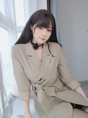 《Fantia 2023年03月会员合集（24期）》｜白银81 · 285张写真、5 个视频