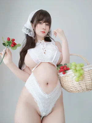 《Fantia 2023年10月会员合集（26期）》｜白银81 · 349张写真、8 个视频