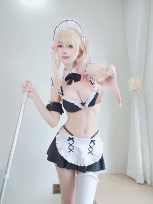 《Maid Marin》｜白银81 · 62张写真