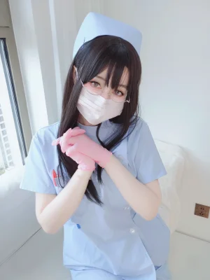 《自摄Vol.95》｜白银81 · 162张写真、19 个视频