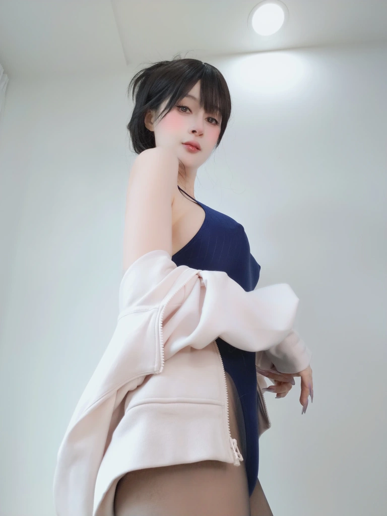 《自摄Vol.99》｜白银81 · 145张写真、19 个视频