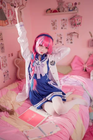 《湊阿库娅 私服》｜艾西Aiwest · 55张写真