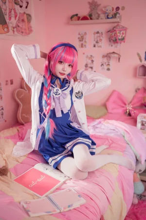 《湊阿库娅 私服》｜艾西Aiwest · 55张写真