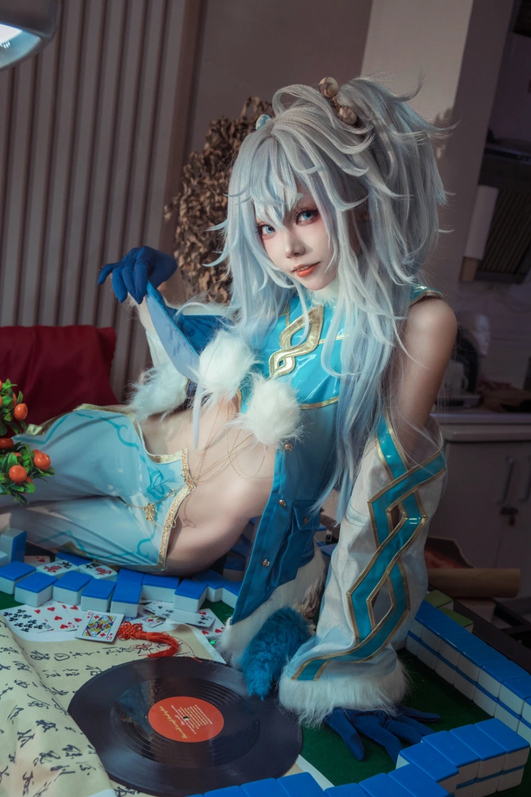 《PA-15 芙洛伦跃雪逢春》｜艾西Aiwest · 21张写真