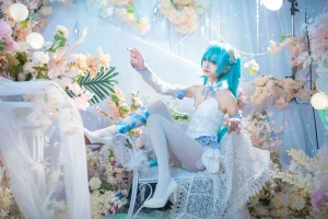《初音 粉蝶花》｜艾西Aiwest · 42张写真