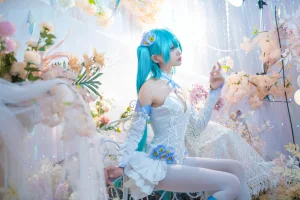 《初音 粉蝶花》｜艾西Aiwest · 42张写真
