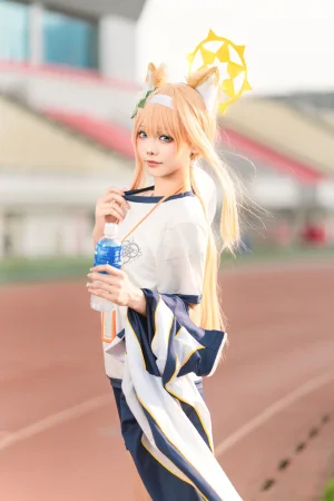 《碧蓝档案 伊落玛丽 体操服》｜艾西Aiwest · 44张写真
