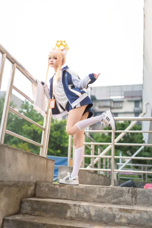 《碧蓝档案 伊落玛丽 体操服》｜艾西Aiwest · 44张写真