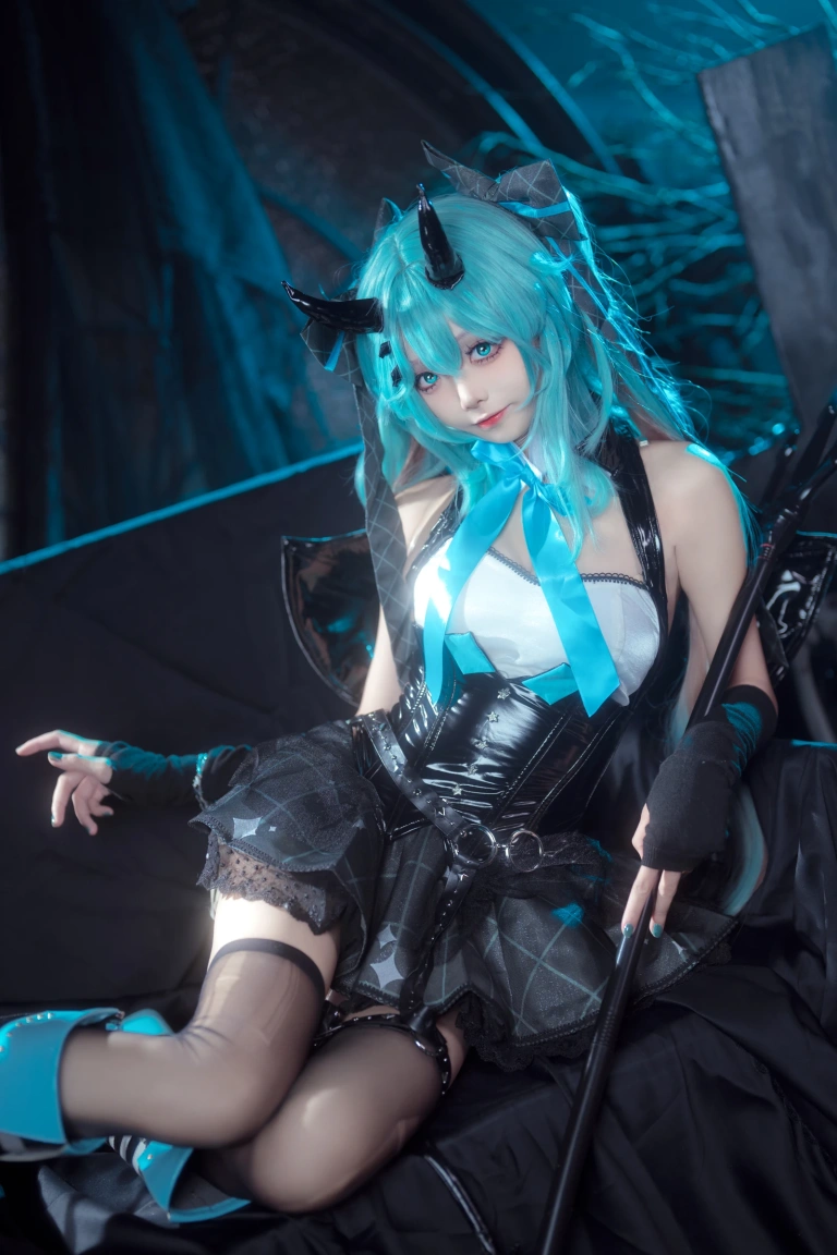 《初音小恶魔》｜艾西Aiwest · 26张写真