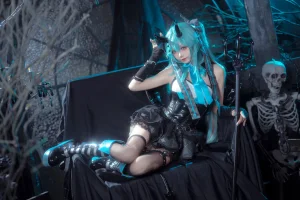 《初音小恶魔》｜艾西Aiwest · 26张写真