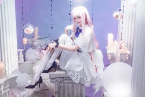 《圣园未花》｜艾西Aiwest · 40张写真