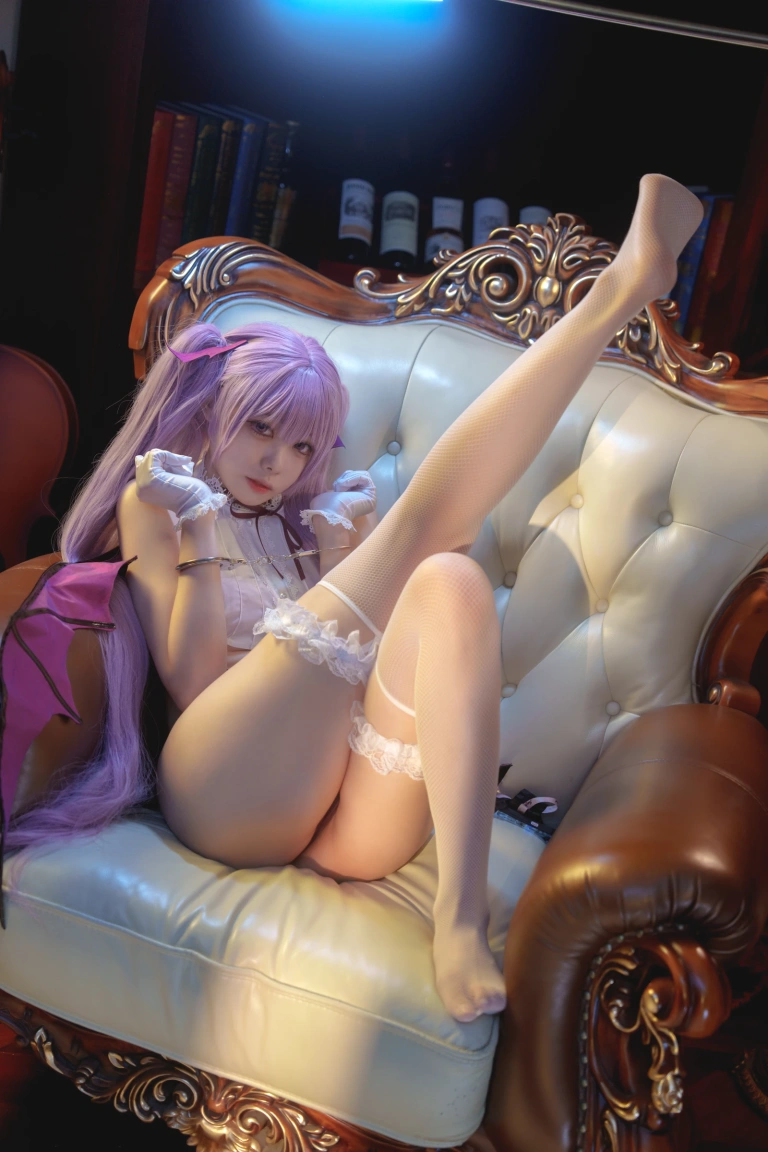 《笨拙的小恶魔》｜安食Ajiki · 41张写真