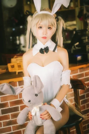 《穹妹兔女郎》｜水淼Aqua · 9张写真