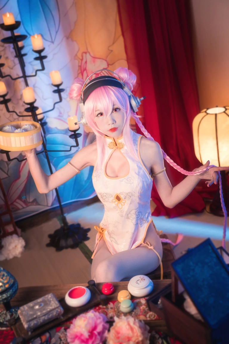 《索尼子 旗袍 内景》｜水淼Aqua · 8张写真