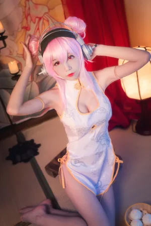 《索尼子 旗袍 内景》｜水淼Aqua · 8张写真