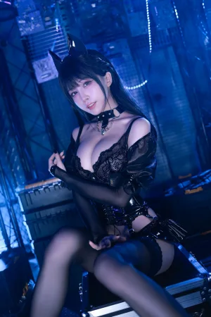 《猫咪女郎 黑色猫猫》｜水淼Aqua · 59张写真