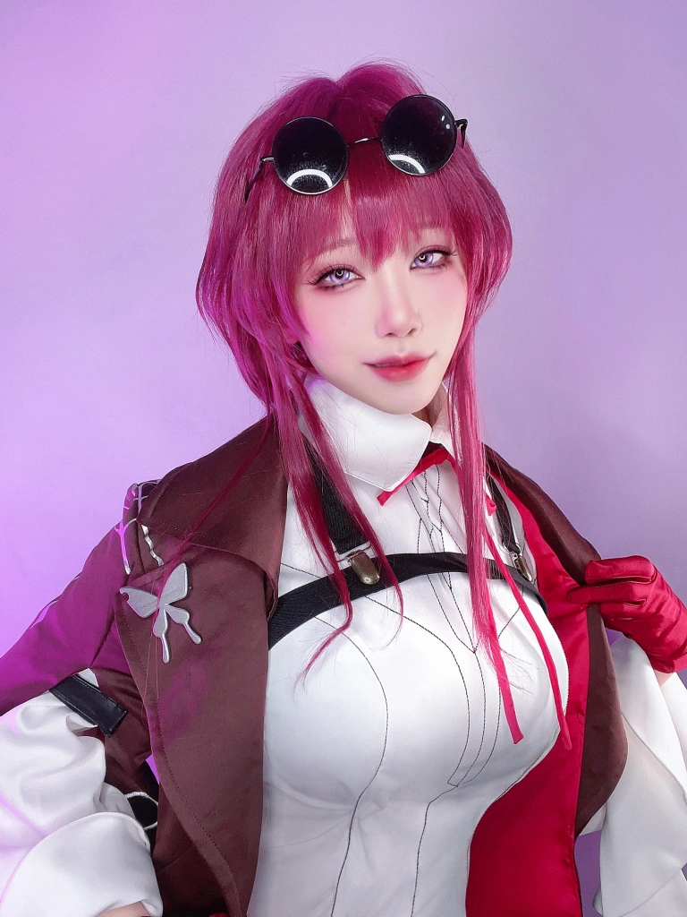 《Fantia 2023年06月会员订阅 カフカ🕸️ 卡芙卡》｜水淼Aqua · 16张写真